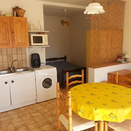 Independant Au Calme 게스트하우스 루미오