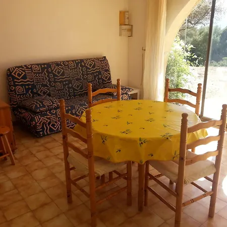 Independant Au Calme 게스트하우스